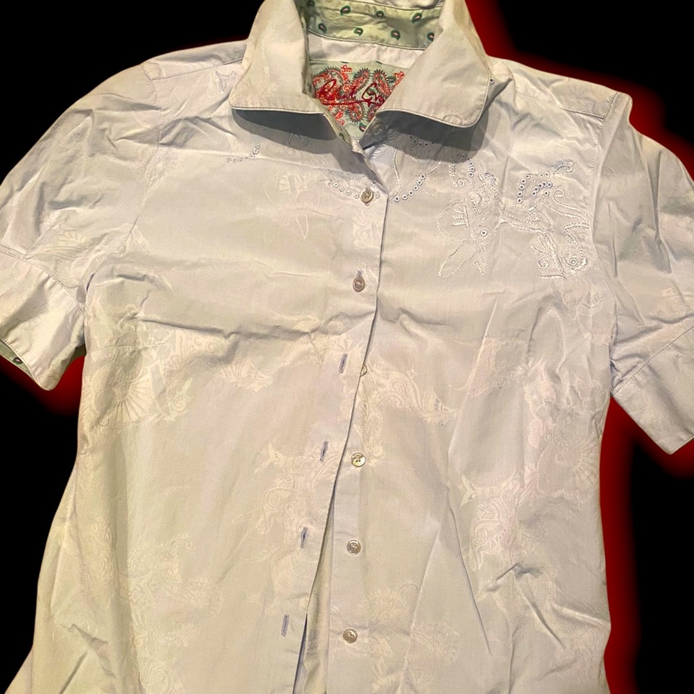 Robert Graham women’s blue button-up shirt! Small!